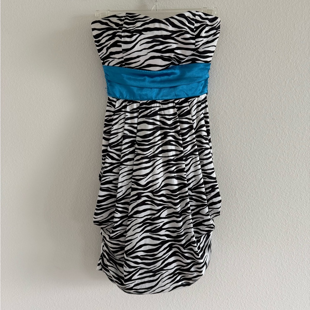 Ruby Rox Black and White Strapless Babydoll Dress